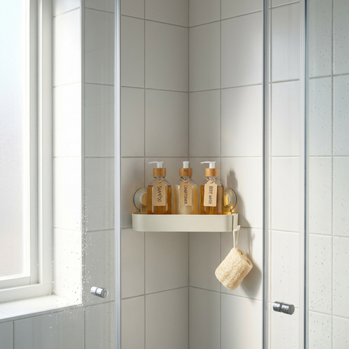 Doucherek in crème, in een lichte moderne badkamer